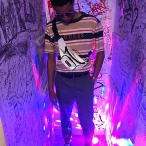 Meet your Posher, Torrian